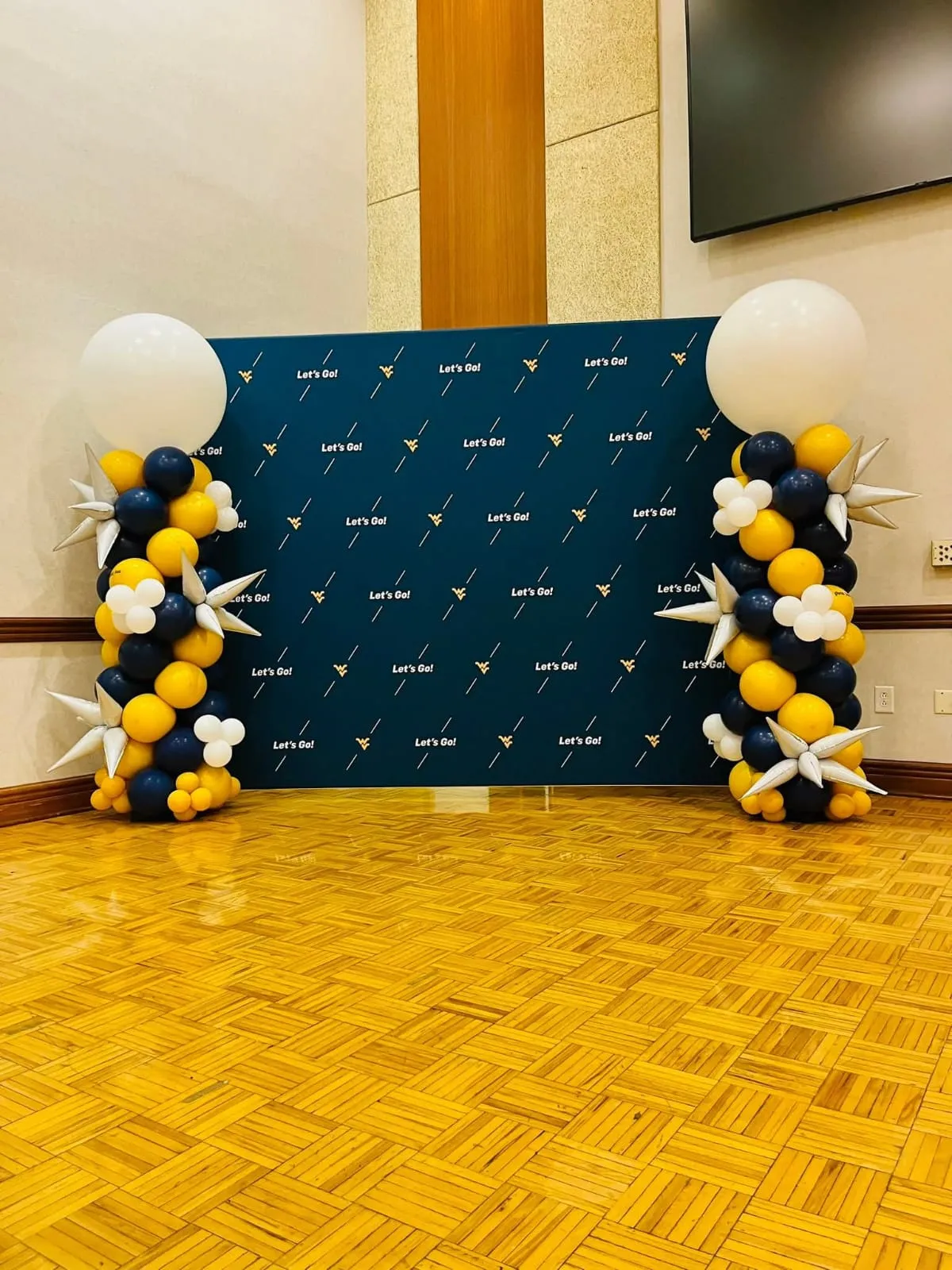 Recommended Board Balloon Backdrop 4x6ft